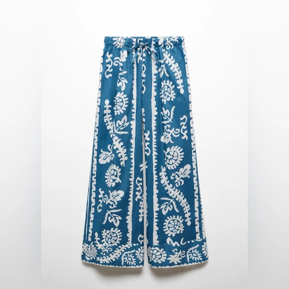 Blue & White Printed Wide Leg Pants - Picture 8 of 8